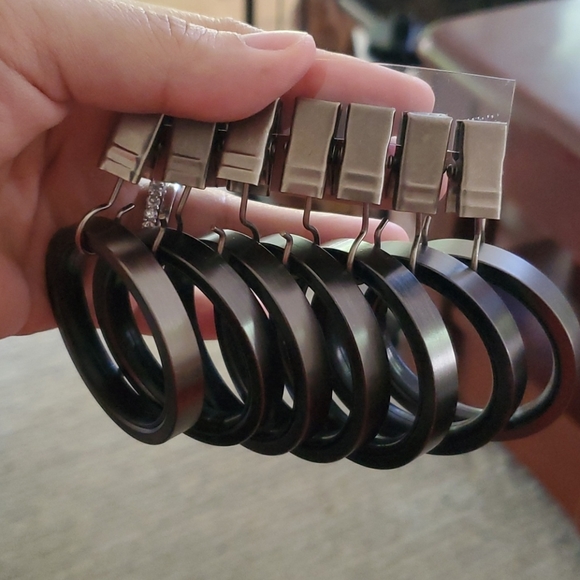 One set of 2 - Umbra Brushed Pewter Curtain Rings (Brand New) - Picture 6 of 7